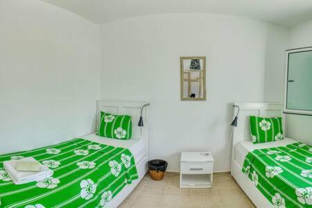 Joya Cyprus Mermaid Penthouse Apartment Agios Amvrosios  Eksteriør billede